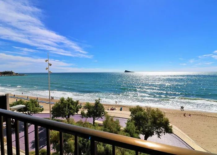 Benibeach 3-2-b Poniente * ベニドルム